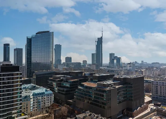 Platinum Towers Apartment With Parking By Renters Prestige