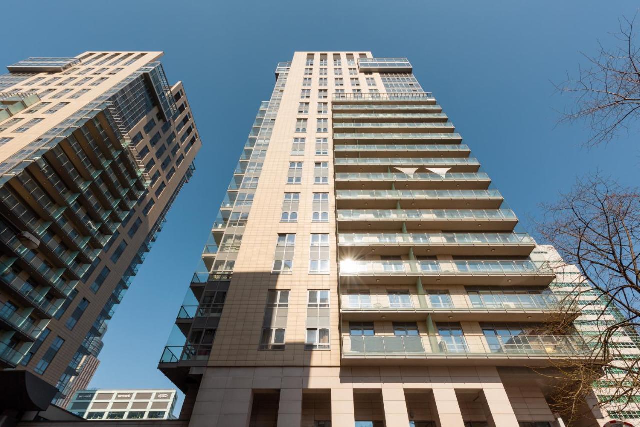 Platinum Towers With Parking By Renters Prestige Apartmán Varšava