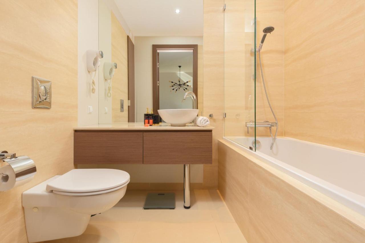 Apartment Platinum Towers With Parking By Renters Prestige Warsaw